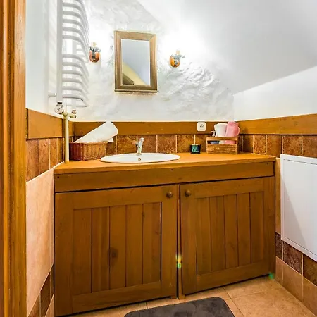 Dworek Wiktorowo Budki Petrykowskie